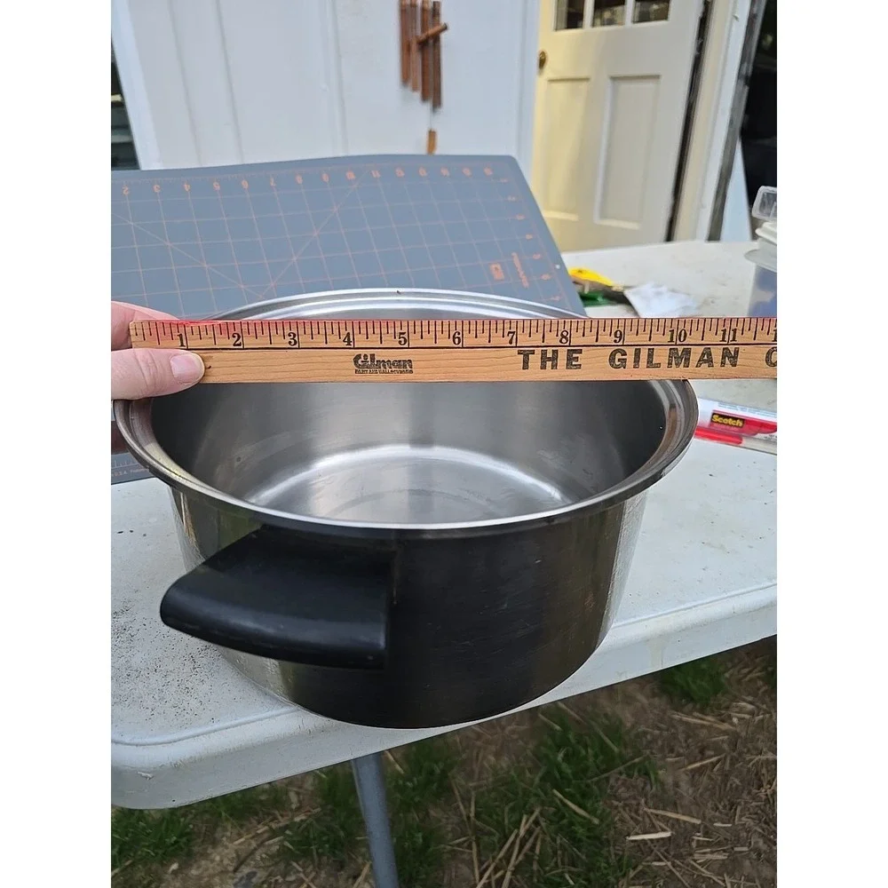 Duncan Hines Regal Ware 6 Quart 18-8 Stockpot Stainless Steel 3 Ply W/ Lid Used